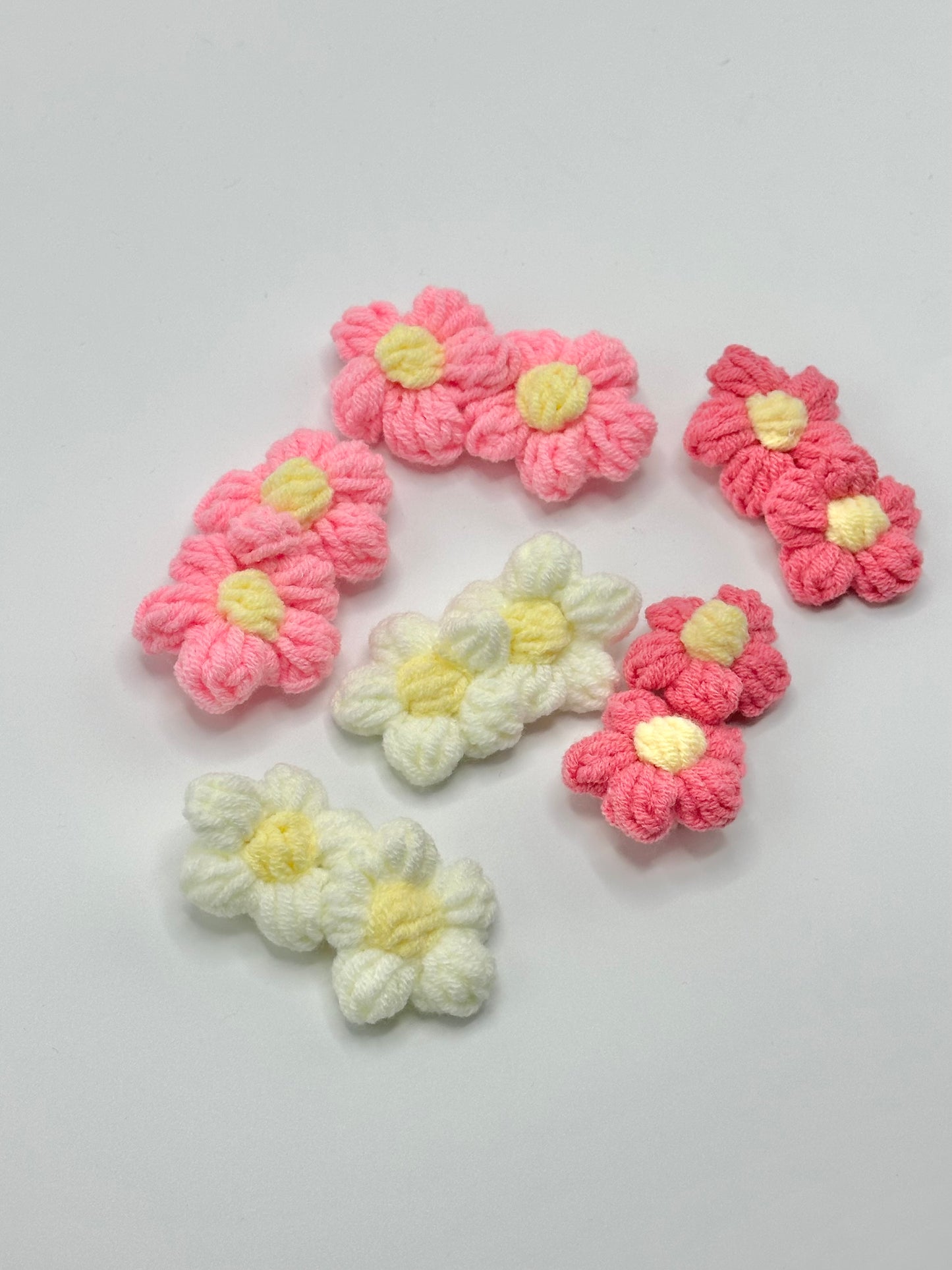 Crochet Daisy Clips - Rose
